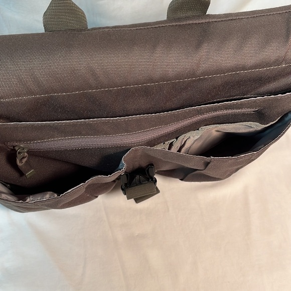 STM Scout 2 Medium Laptop Shoulder Bag , Olive - Picture 3 of 16